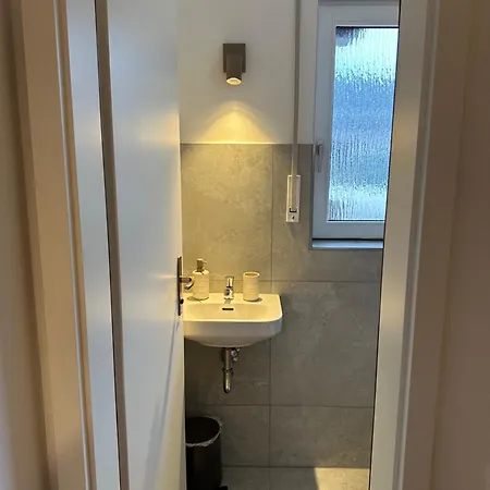 Deluxe-family Mit Terrasse, Kueche & Parkplatz